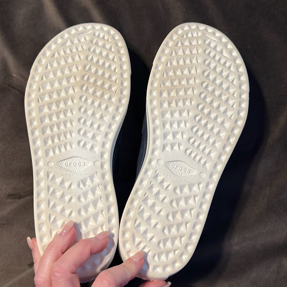 Crocs Women's Navy Slip-On Perforated Comfort Shoes - Picture 2 of 5